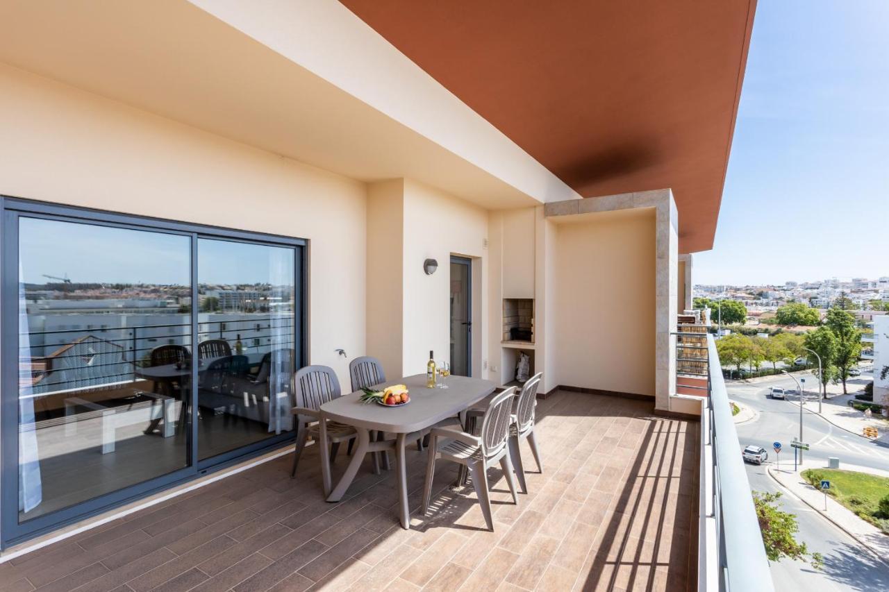 Horizon Apartment By Seewest Lagos Exterior photo